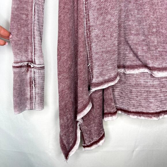 Free People Women’s Hankercheif V-neck Flowy Waffle Knit Top XS Maroon - Picture 3 of 11